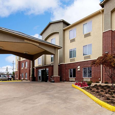 Comfort Inn & Suites And Suites Fredericksburg Bagian luar foto